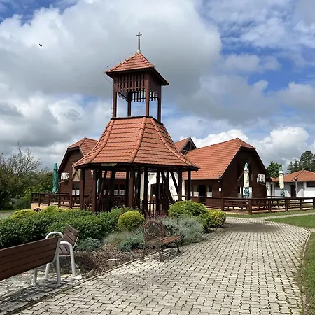 Termálfalu és Kemping - Standard Campeggio Zalaegerszeg